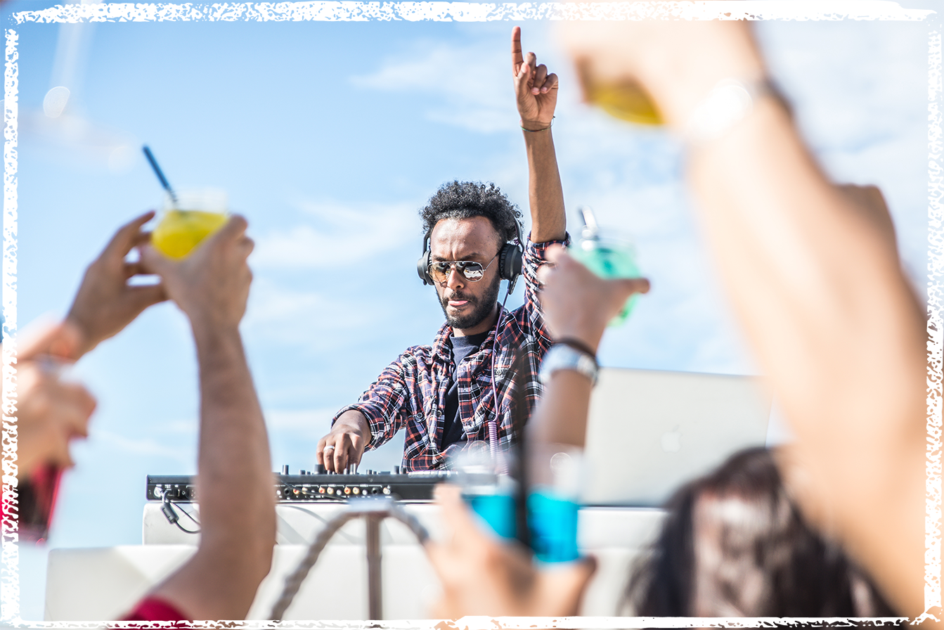 chalkborder_EBB_djanddrinks_20241002 chalkborder_EBB_djanddrinks_20241002